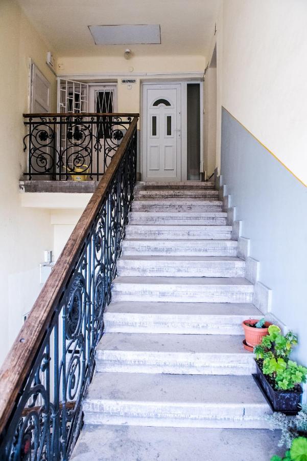St. Gellert Square - Minilux Apartman Budapesta Exterior foto